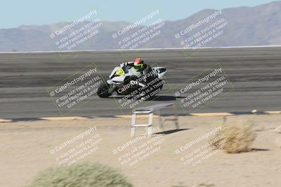 media/Oct-13-2025-Moto Forza (Mon) [[a66d839500]]/2-A Group/Session 2 (Bowl)/